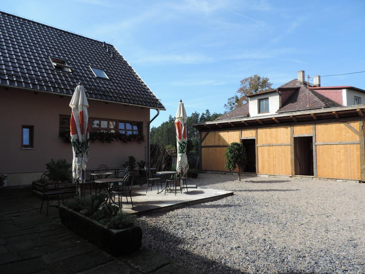 Ubytovaci Hostinec Na Skalach Budislav  外观 照片