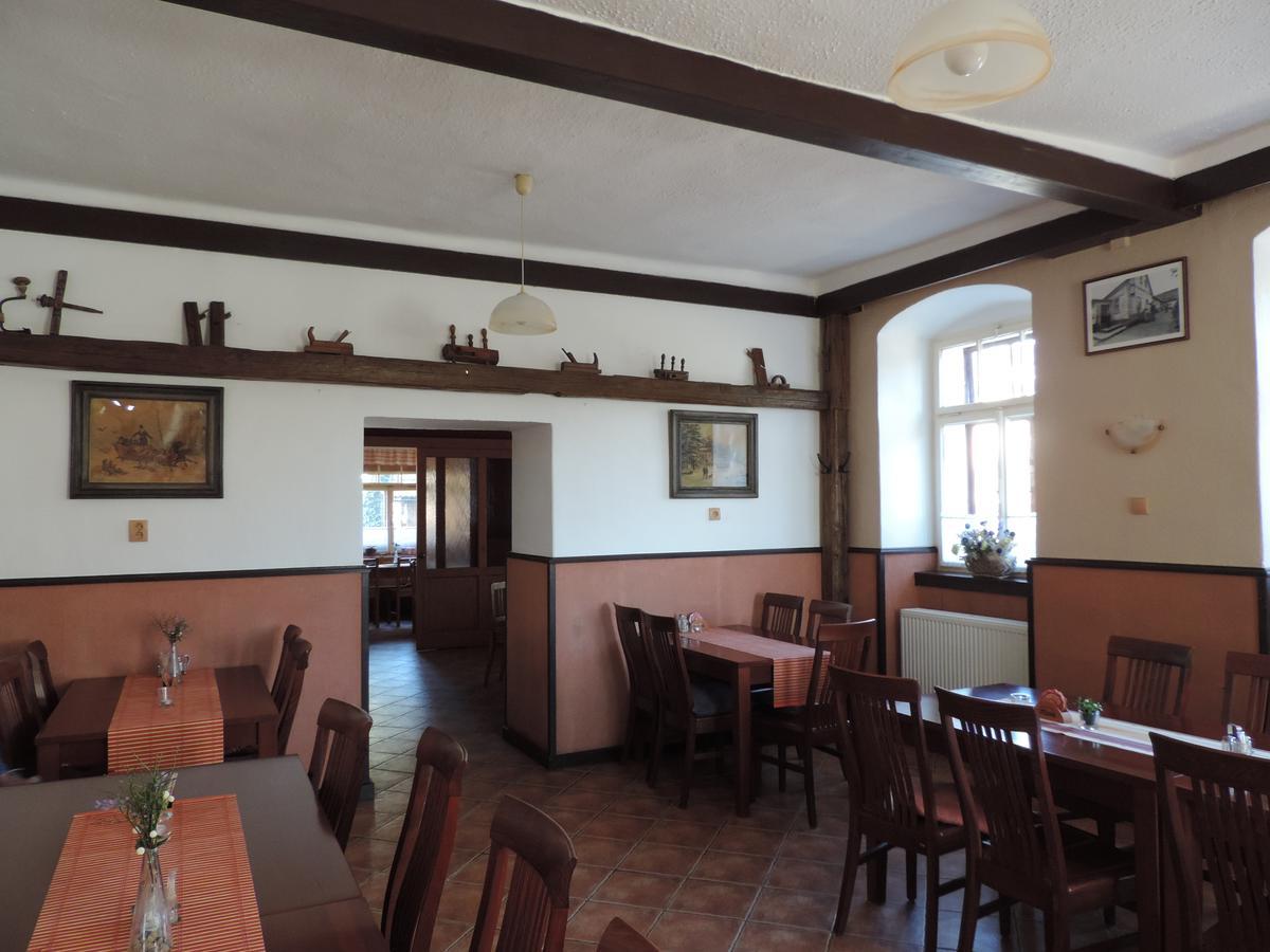 Ubytovaci Hostinec Na Skalach Budislav  外观 照片